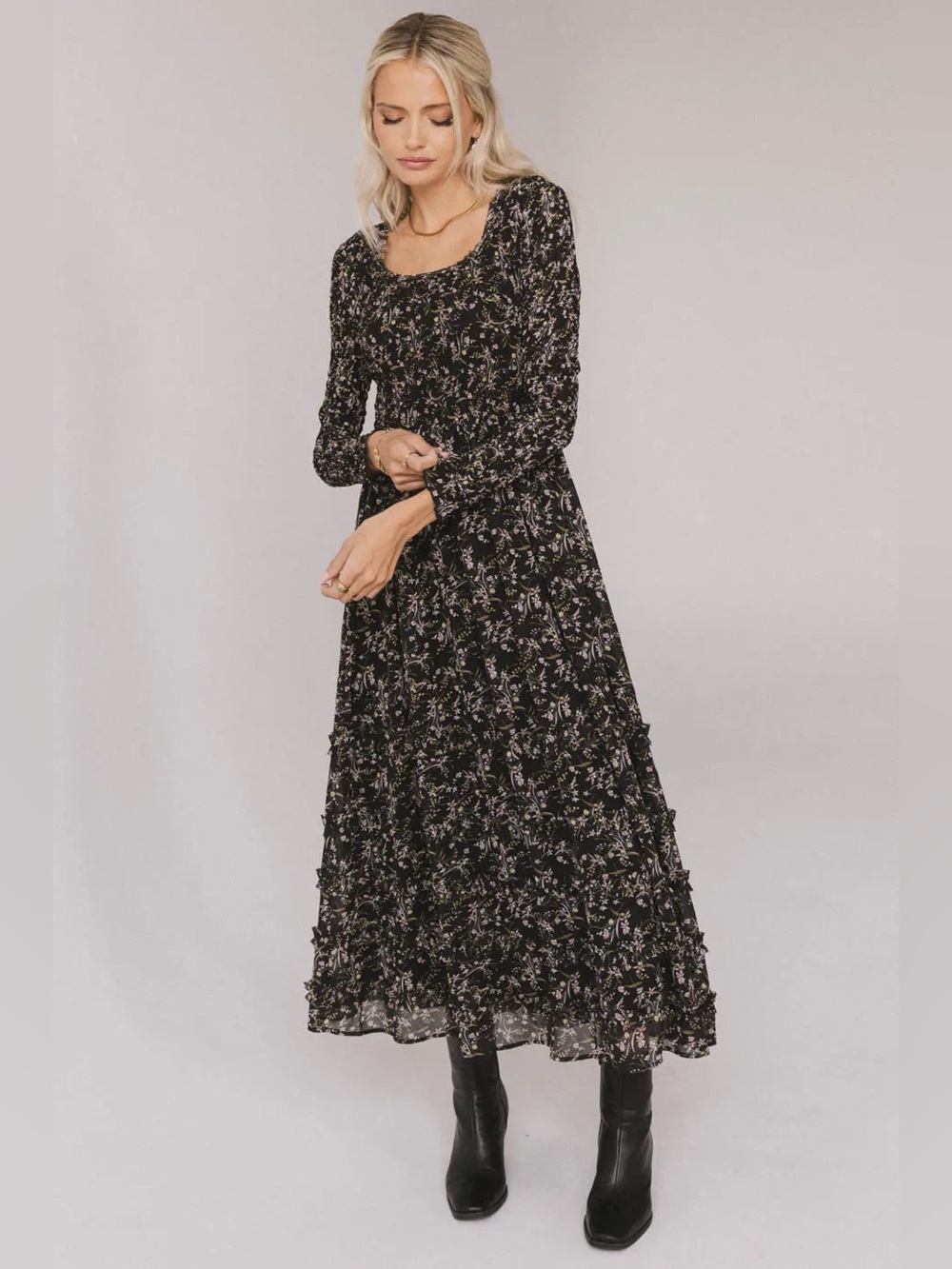 Böhme Black Floral Maxi Dress Medium Long Sleeve Tiered Flowy Romantic